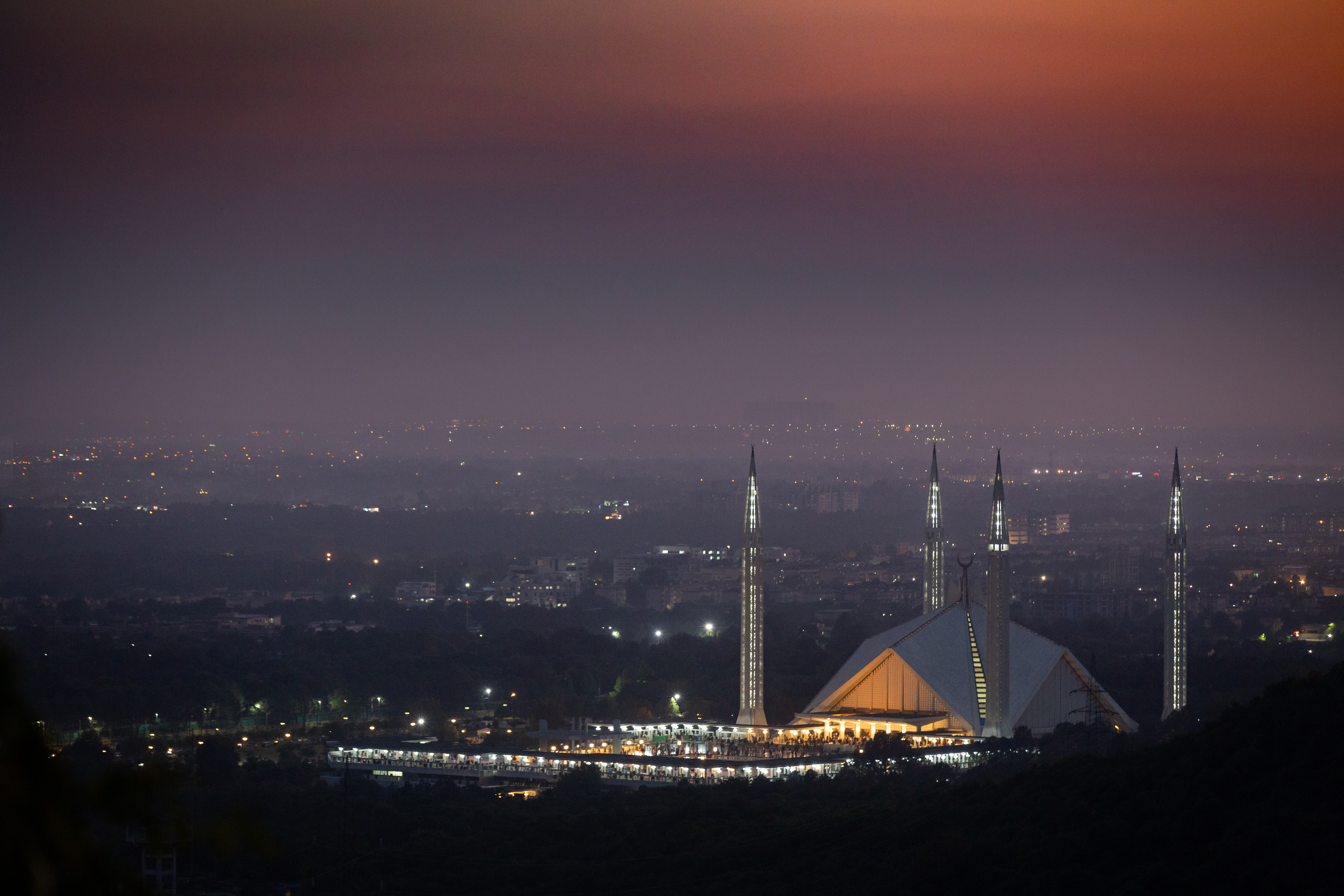 Islamabad to Lahore cultural tour – heritage landmarks and Mughal architecture
