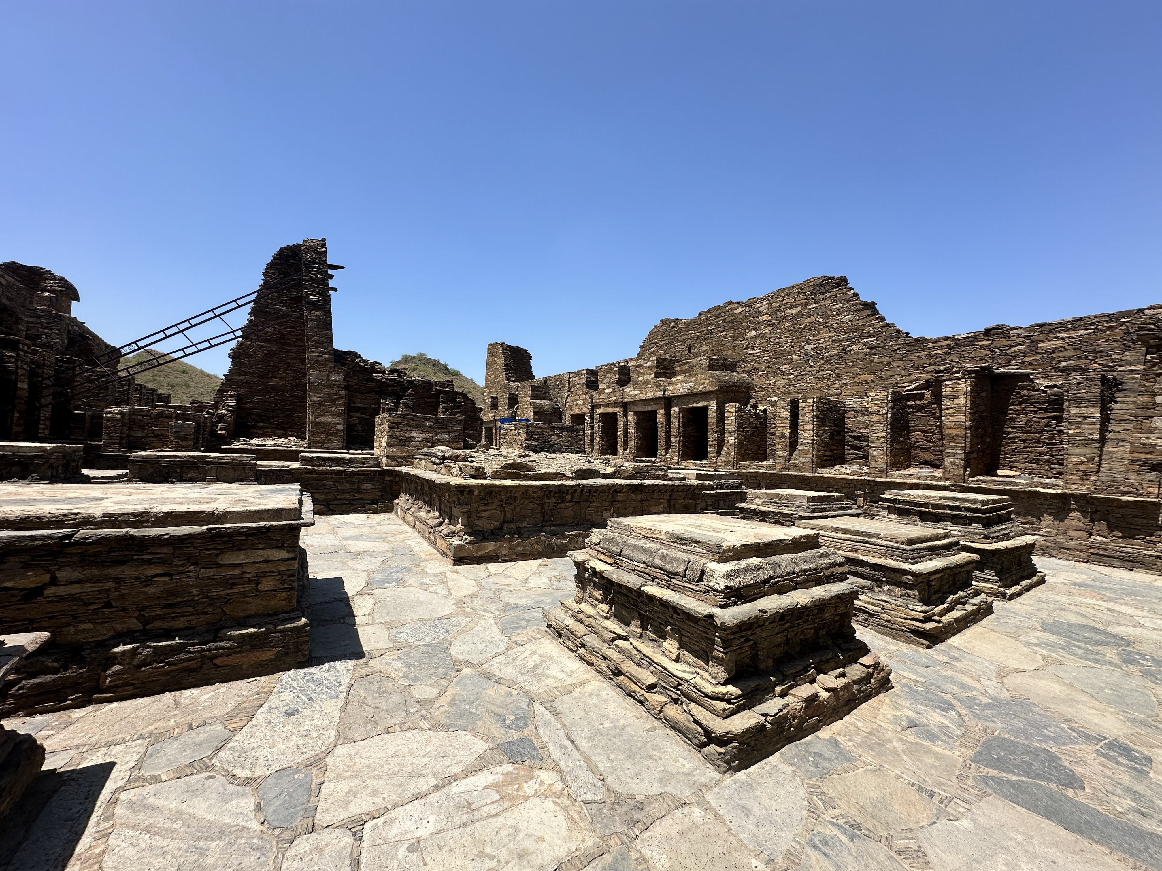 Derawar Fort in Bahawalpur, a massive square fortress in the Cholistan Desert showcasing Islamic military architecture