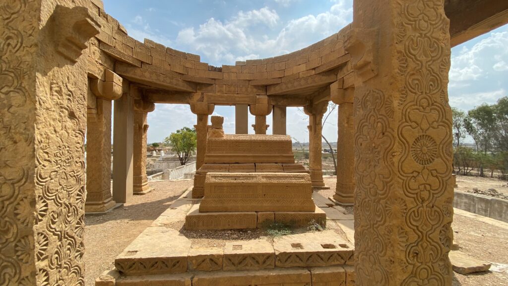 Stone pavilion among the monuments of Makli